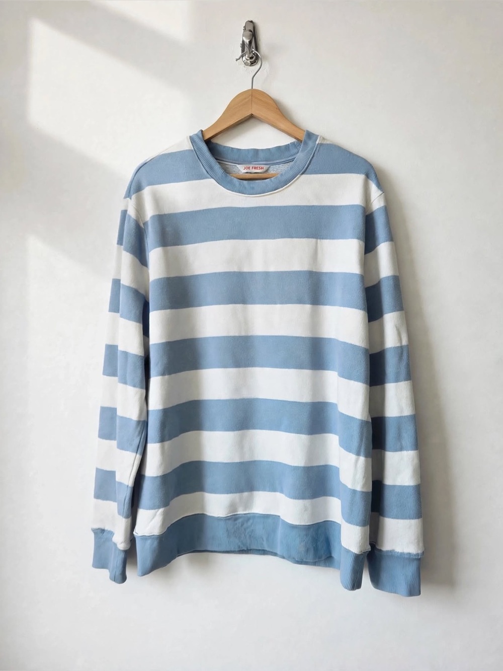 Joe Fresh Light Blue White Bold Stripe Crewneck Sweatshirt Size L